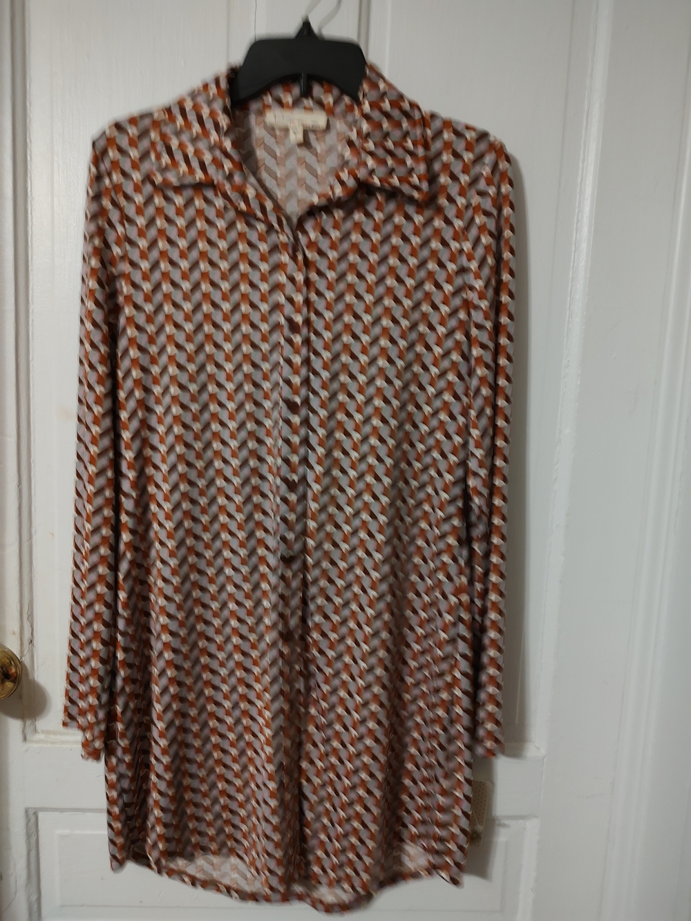 BeBop Rust and Cream Geometric Button-Front Top